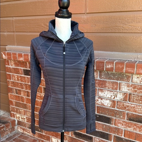 Athleta Striped Strength Hoodie Gray Zipped Jacket Women's Size Small - Picture 1 of 9